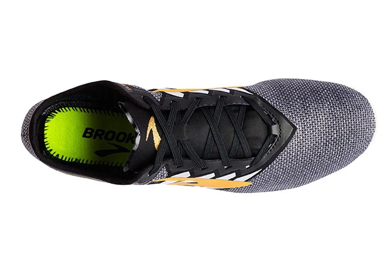 Brooks ELMN8 V4 running shoe