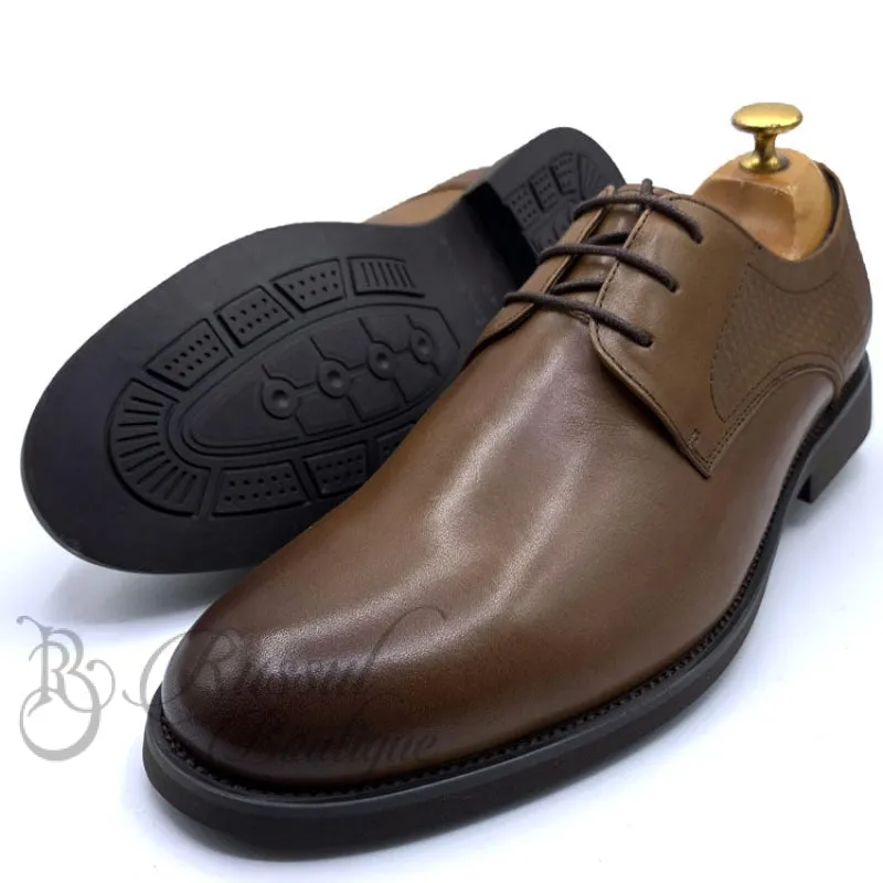 Brown leather lace-up shoes by CLK