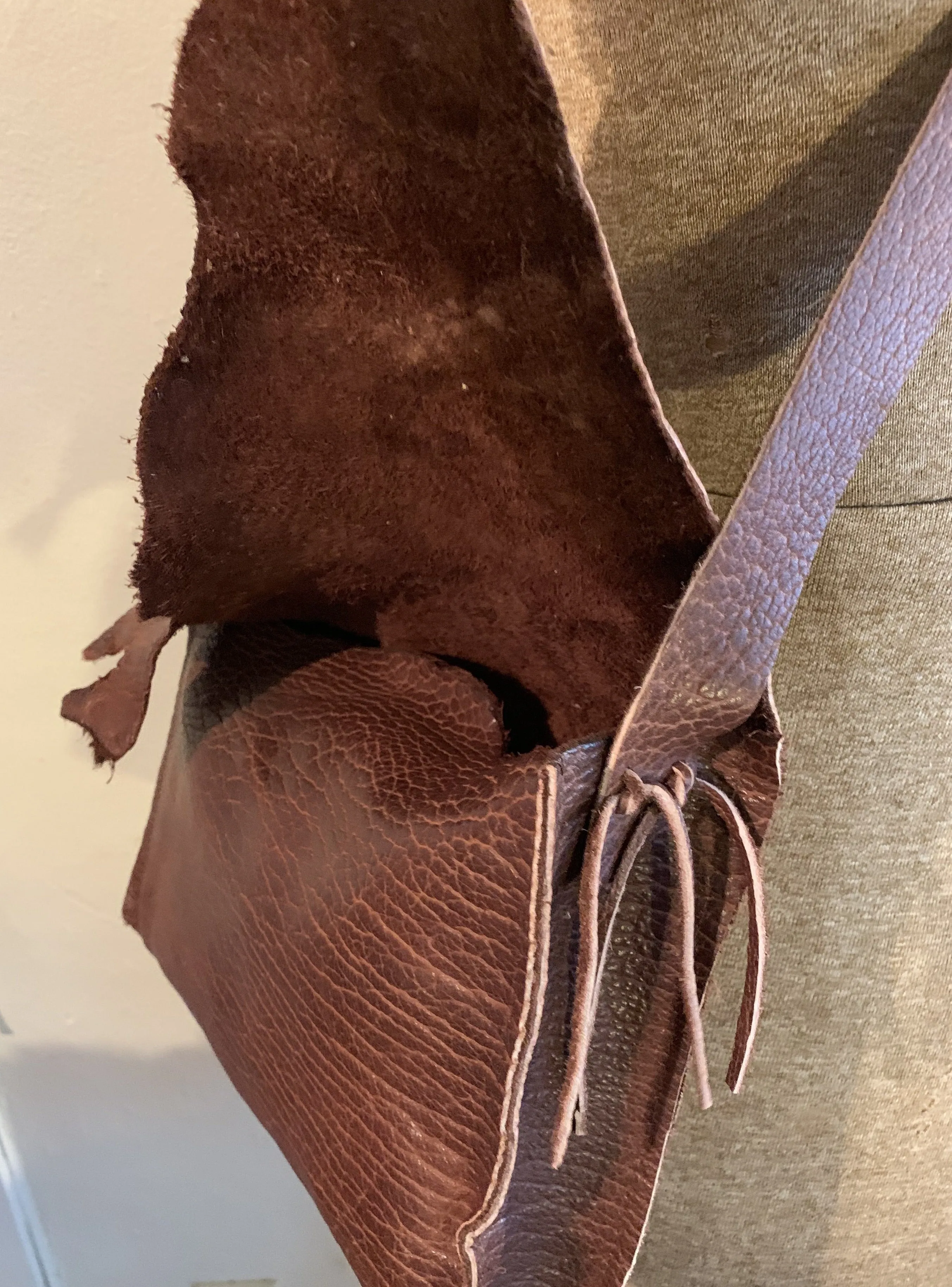 buffalo leather bag in chocolate