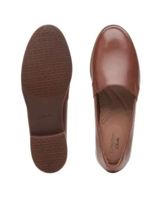 CLARKS Brown Goring Cushioned Trish Diva Round Toe Leather Loafers - Women's Collection