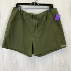 Columbia XL Shorts