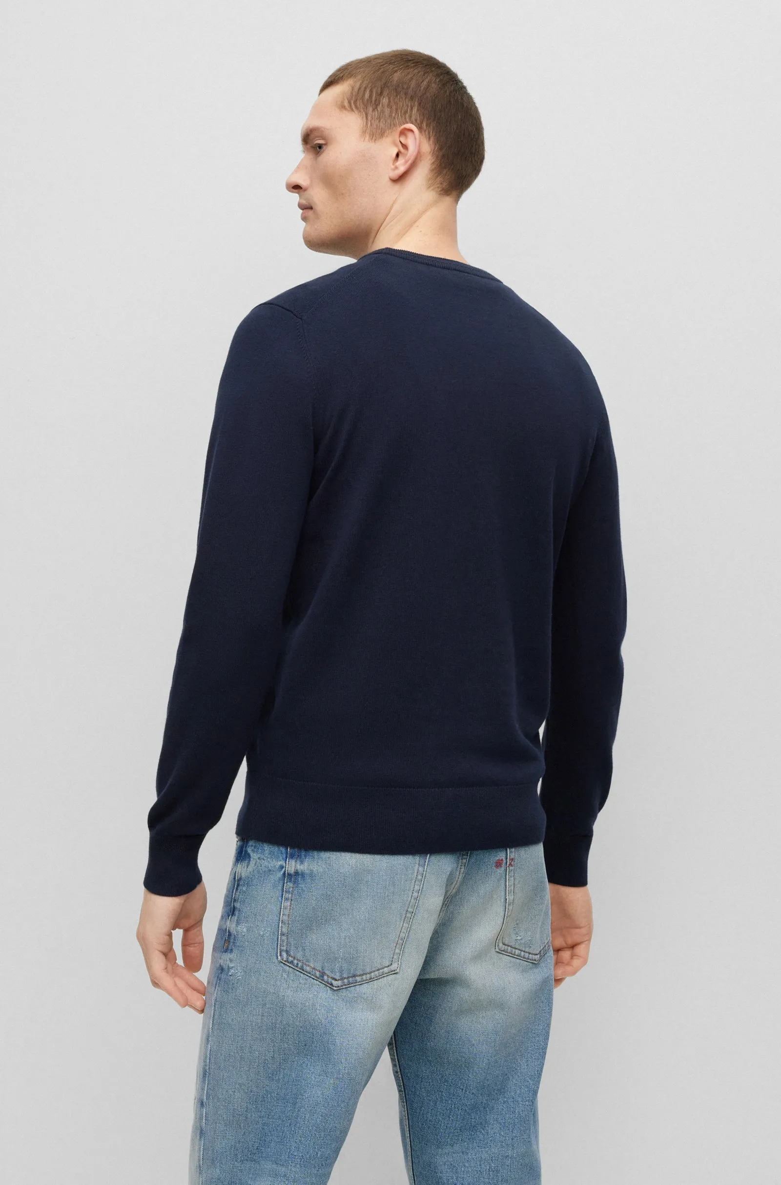 Hugo Boss crew neck pullovers - cashmere long sleeves, plain cotton logo