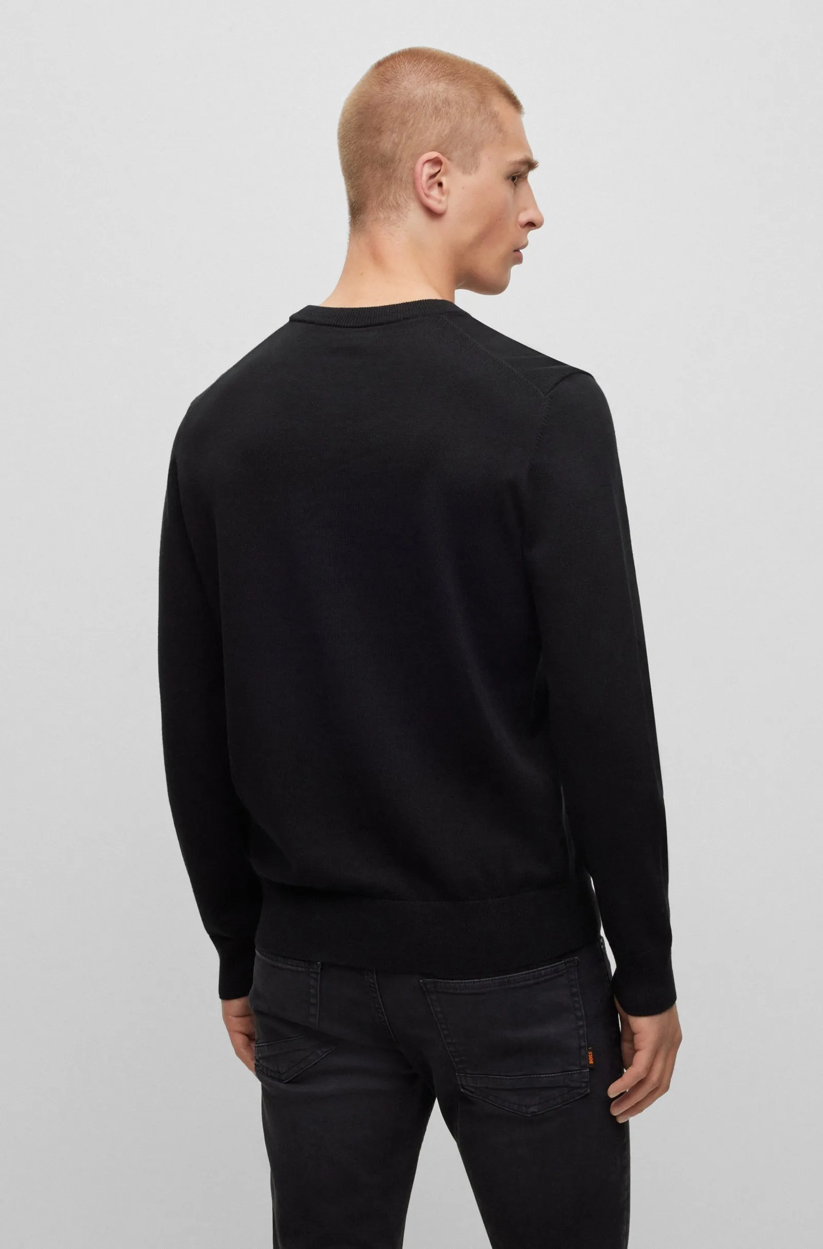 Hugo Boss crew neck pullovers - cashmere long sleeves, plain cotton logo