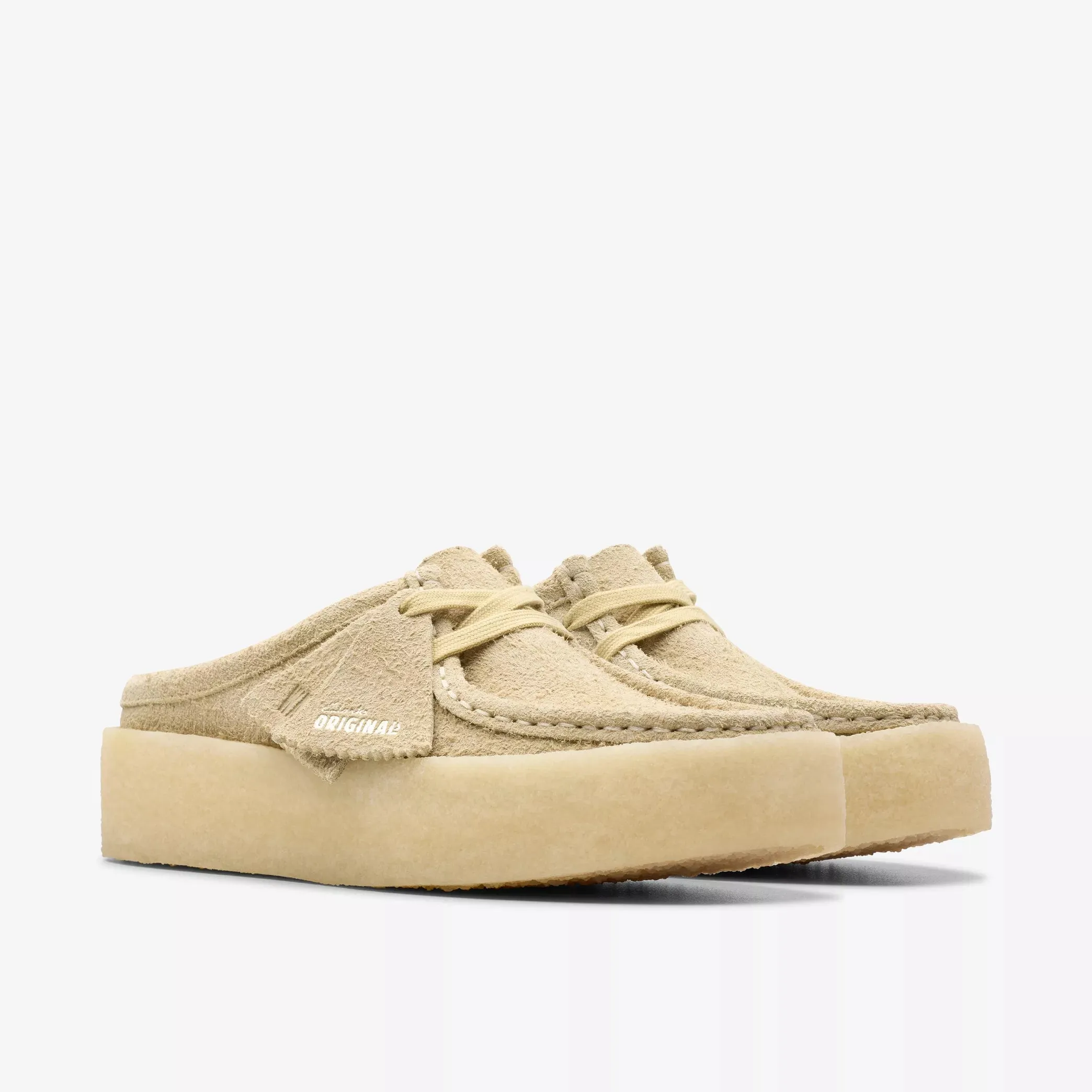 Light Maple Suede Clarks Wallabee Lo