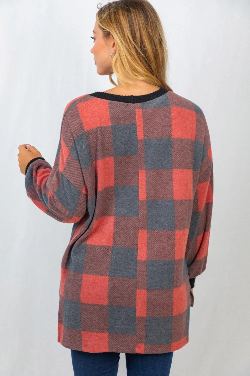 Plaid top for upcoming days