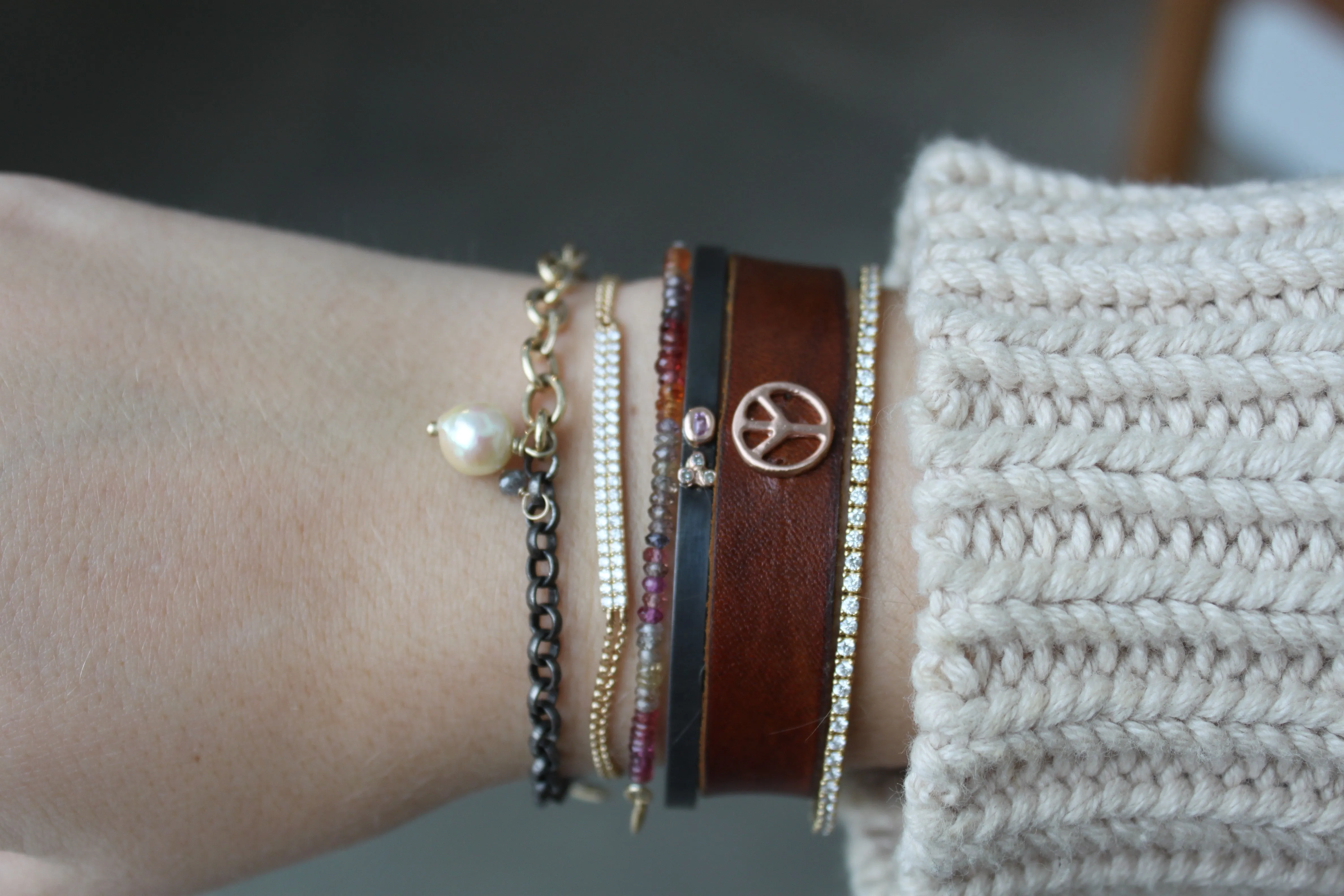 Rose Gold Peace Sign Bracelet - Brown Leather - Google SEO results directly: [Result not provided]